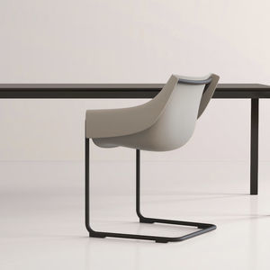 silla contemporánea