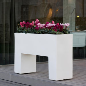 jardinera de polietileno