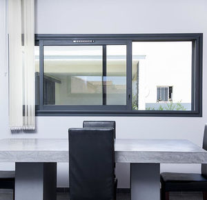 ventana de aluminio