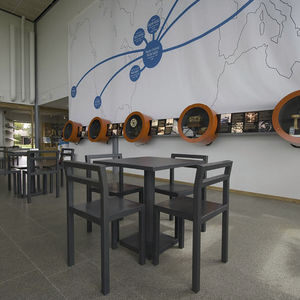 silla contemporánea