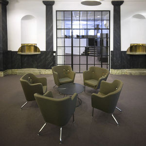 sillón de diseño escandinavo