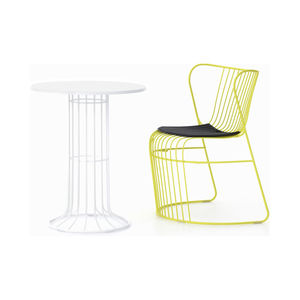 conjunto de mesa y silla contemporáneo