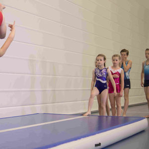 colchoneta de caída para gimnasia