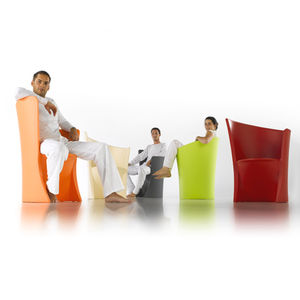 sillón bajo contemporáneo