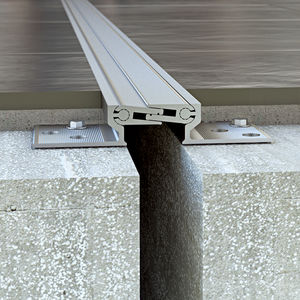 junta de dilatación de aluminio extruido
