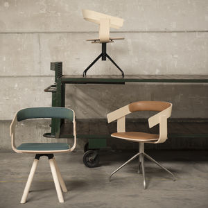 silla de oficina contemporánea