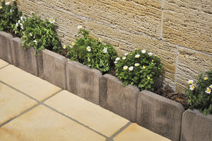 Bordillo de jardín - CASTELLON - Verniprens - de hormigón / lineal