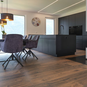 suelo laminado de madera