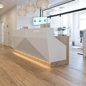 suelo laminado de madera