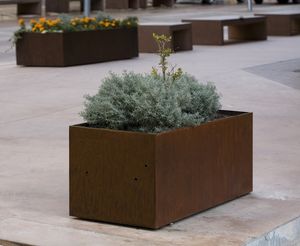 jardinera de acero COR-TEN®