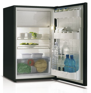 minibar bajo encimera