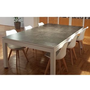 mesa de billar contemporánea