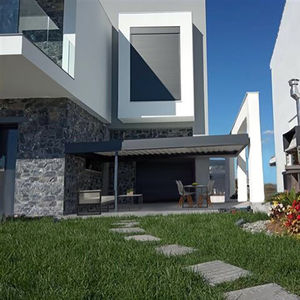 pérgola adosada