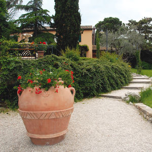 jardinera de terracota