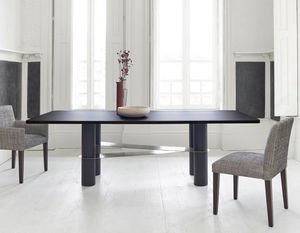 mesa de comedor contemporánea