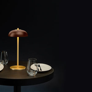 lámpara de mesa