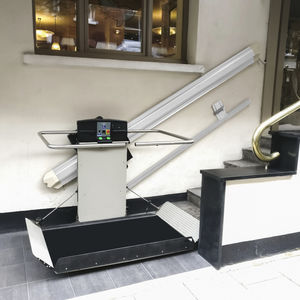 plataforma salvaescaleras PMR