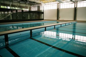 muro móvil para piscina público