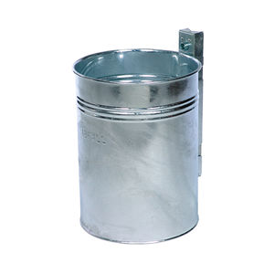 cubo de basura público