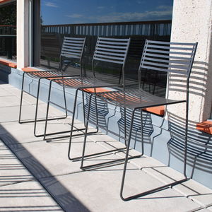 silla de bar contemporánea