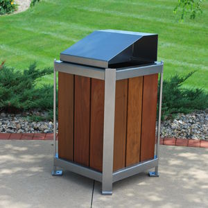 cubo de basura público