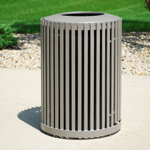 cubo de basura público