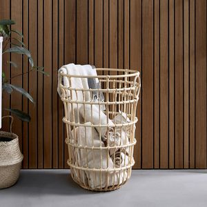 cesta para la ropa de ratán