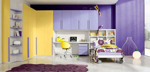 habitación para niños amarilla