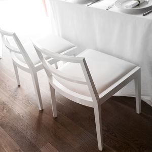 silla contemporánea