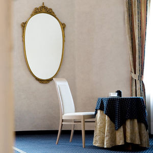 silla contemporánea