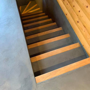 microhormigón para escalones
