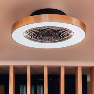 ventilador con LED integrados
