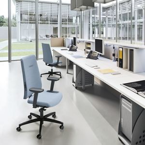 sillón de director de diseño