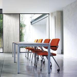 silla de conferencia contemporánea