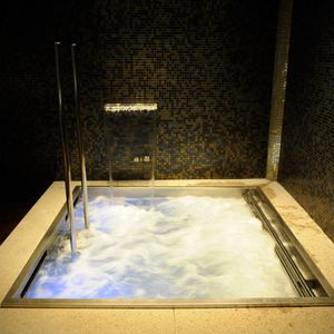 spa de natación empotrable