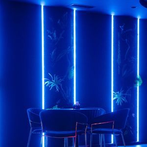 perfil de iluminación montado en superficie