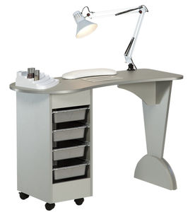 mesa de manicura con espacio de almacenamiento