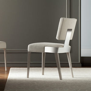 silla de comedor contemporánea