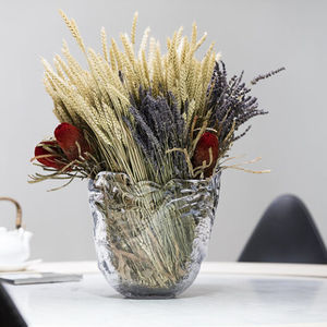 florero contemporáneo