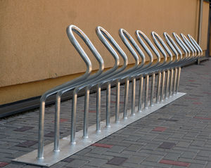 aparcabicis de suelo