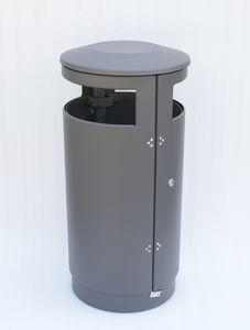 cubo de basura público