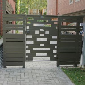 puerta para jardín de aluminio