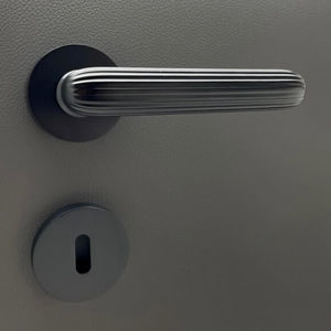 tirador de puerta