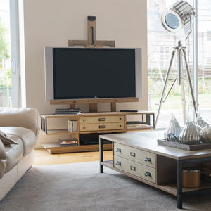 mueble de televisión clásico
