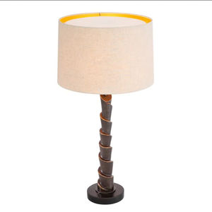 lámpara de mesa