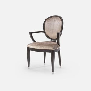 silla clásica / tapizada / con reposabrazos / medallón