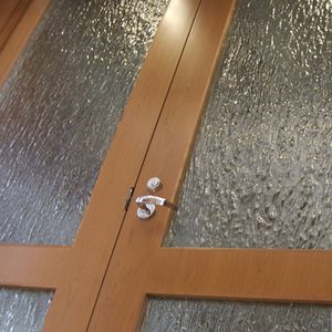 panel de vidrio decorado