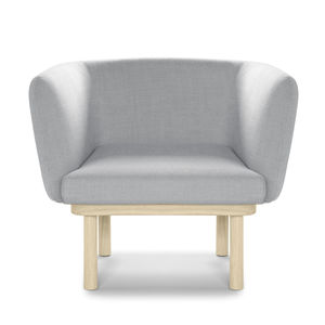 sillón moderno / de tejido / de madera / para hotel