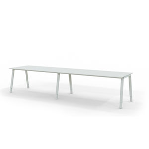 mesa de reuniones contemporánea