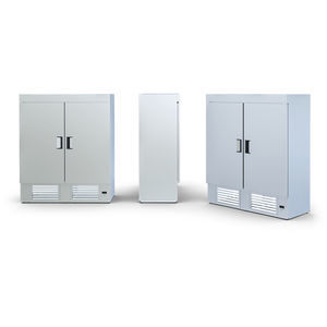 vitrina refrigerada de estantes